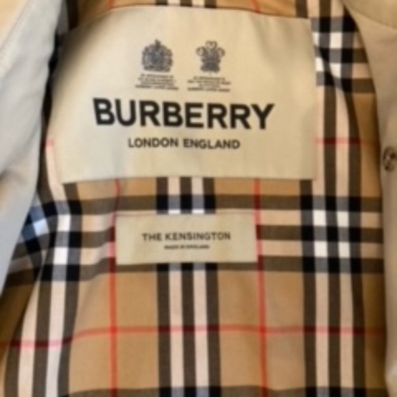 Women's Burberry trench coat